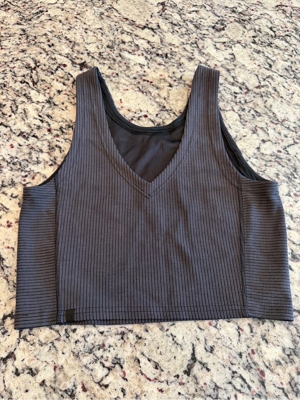 Lululemon Women’s Ribbed V-Neck softstream Crop Tank Top - Charcoal size 4